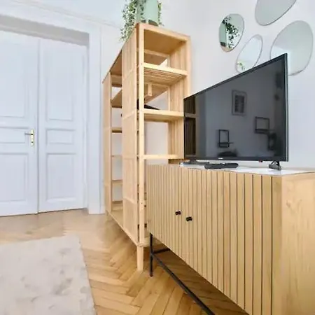 Hviezdne Noci - Self Check-in Apartament *